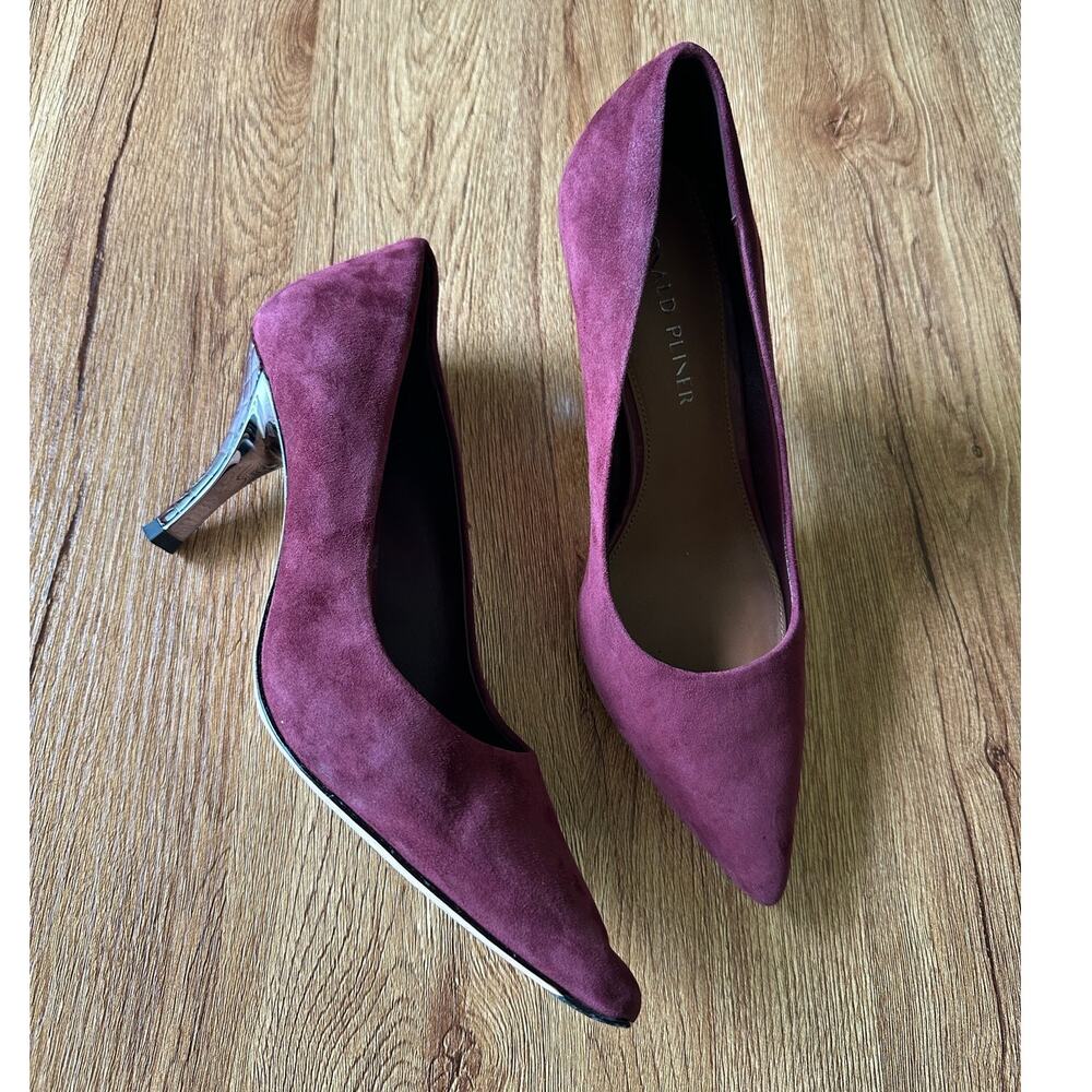 Donald Pliner Plum Suede Heels Women's Size 8.5